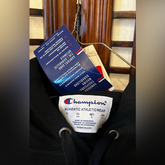 Champion Reverse Weave Black Hoodie with Intricate Graphic C Logo - Picture 3 of 9